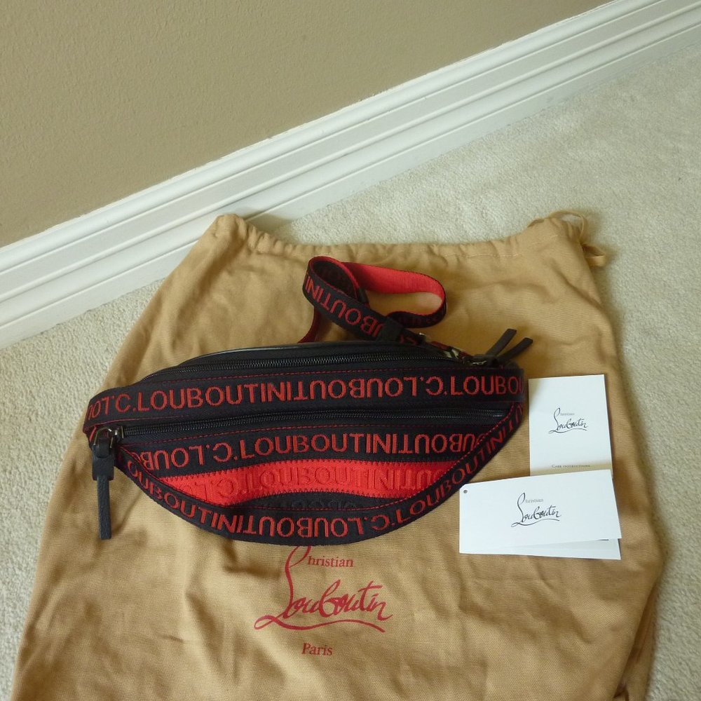 CHRISTIAN LOUBOUTIN 'ParisNYC' Logo Motif Belt Bag